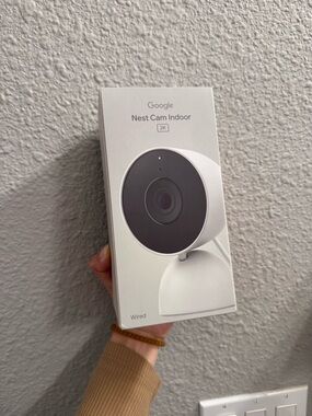 Google Nest Cam Indoor Wired 3rd Gen 2K HDR Night Vision Security Camera Snow